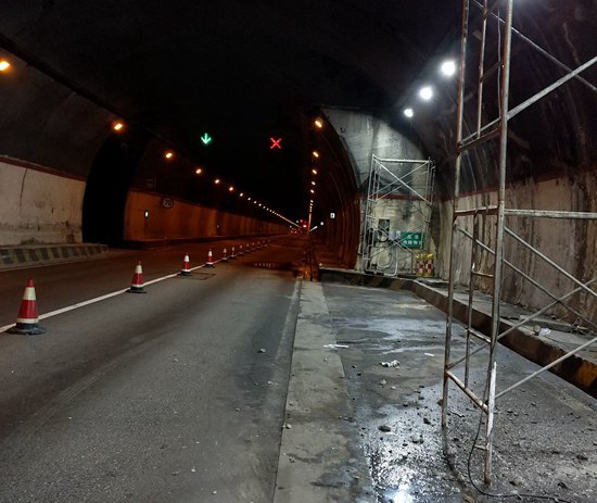 贵州隧道伸缩缝堵漏
